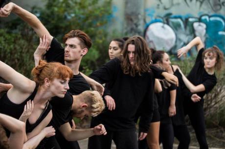 gonzo-biology-untitled-live-performance-dimensions-variable-2016-photo-dom-lorrimer-3